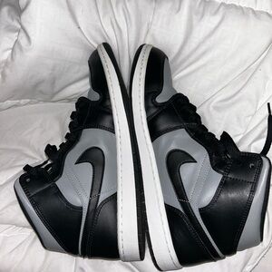 Air Jordan 1 Shadow Red High Top